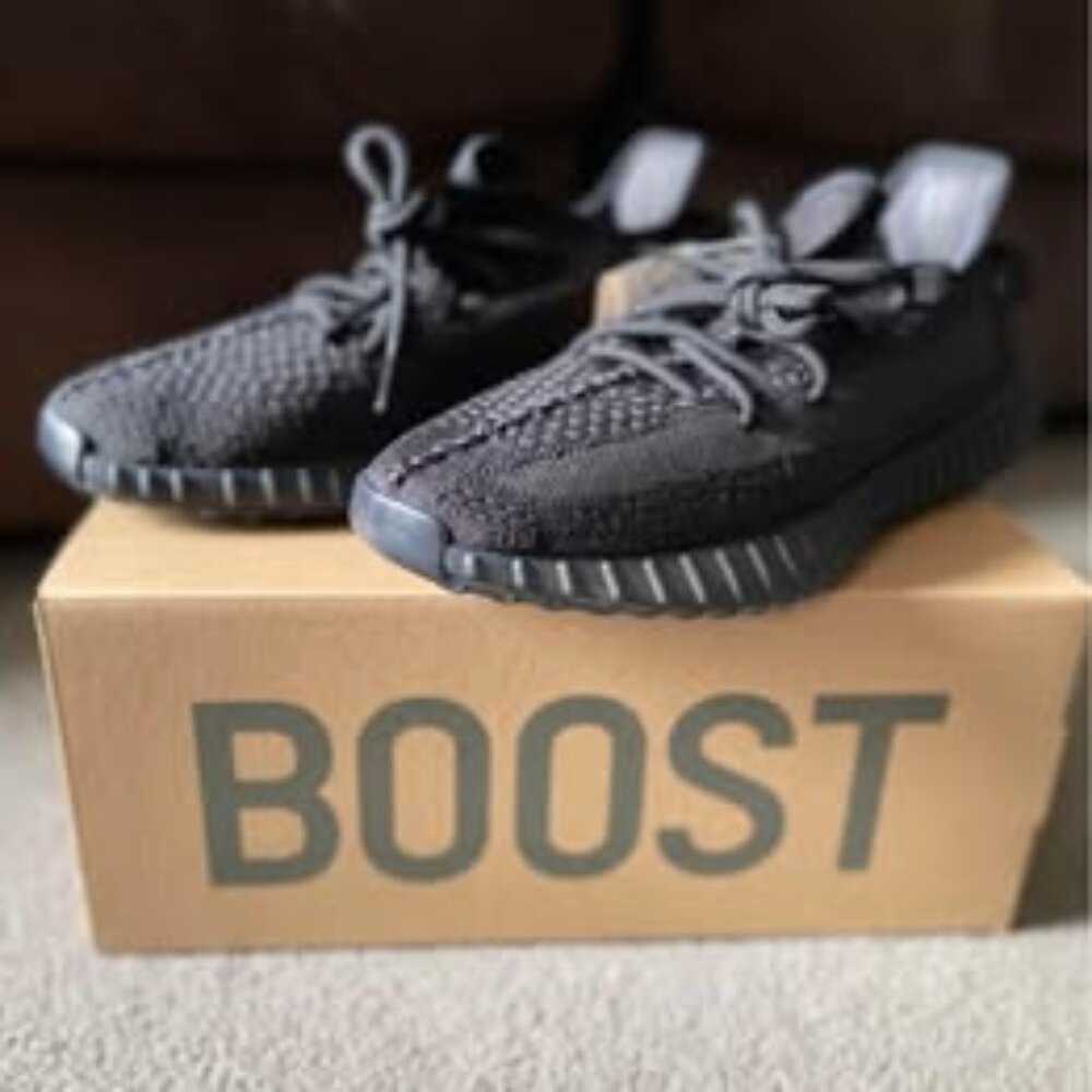 Yeezy Boost 350 V2